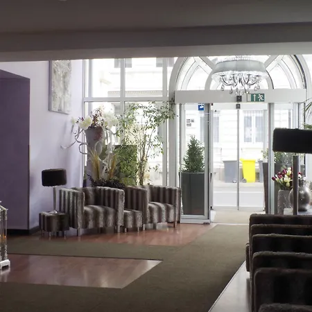 Merseburger Hof מלון