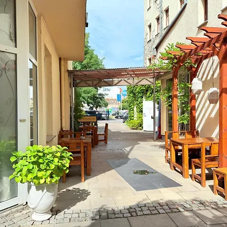 Merseburger Hof 3*